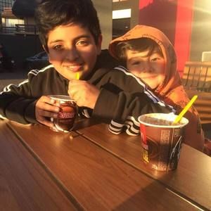 Meet your Posher, Juan